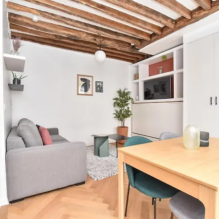 Authentic 1br-4p Republique - Le Marais *