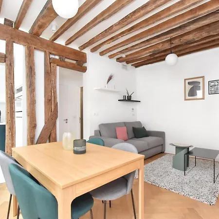 Authentic 1br-4p Republique - Le Marais Appartement Parijs