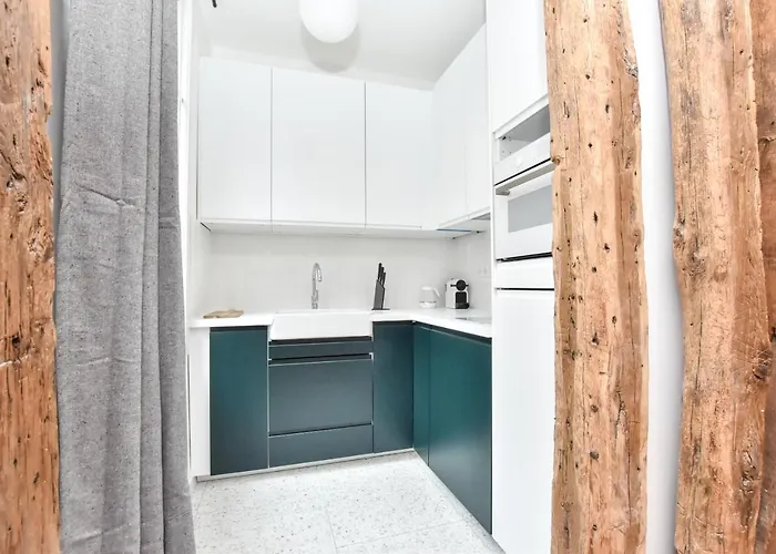 Authentic 1br-4p Republique - Le Marais