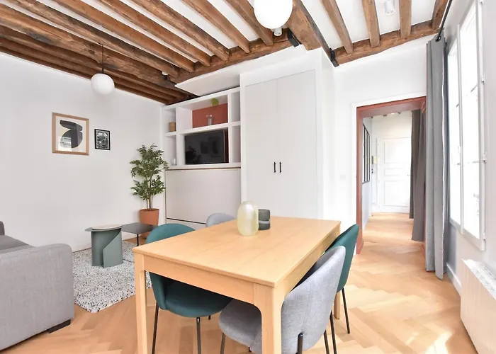 Authentic 1br-4p Republique - Le Marais * Paris